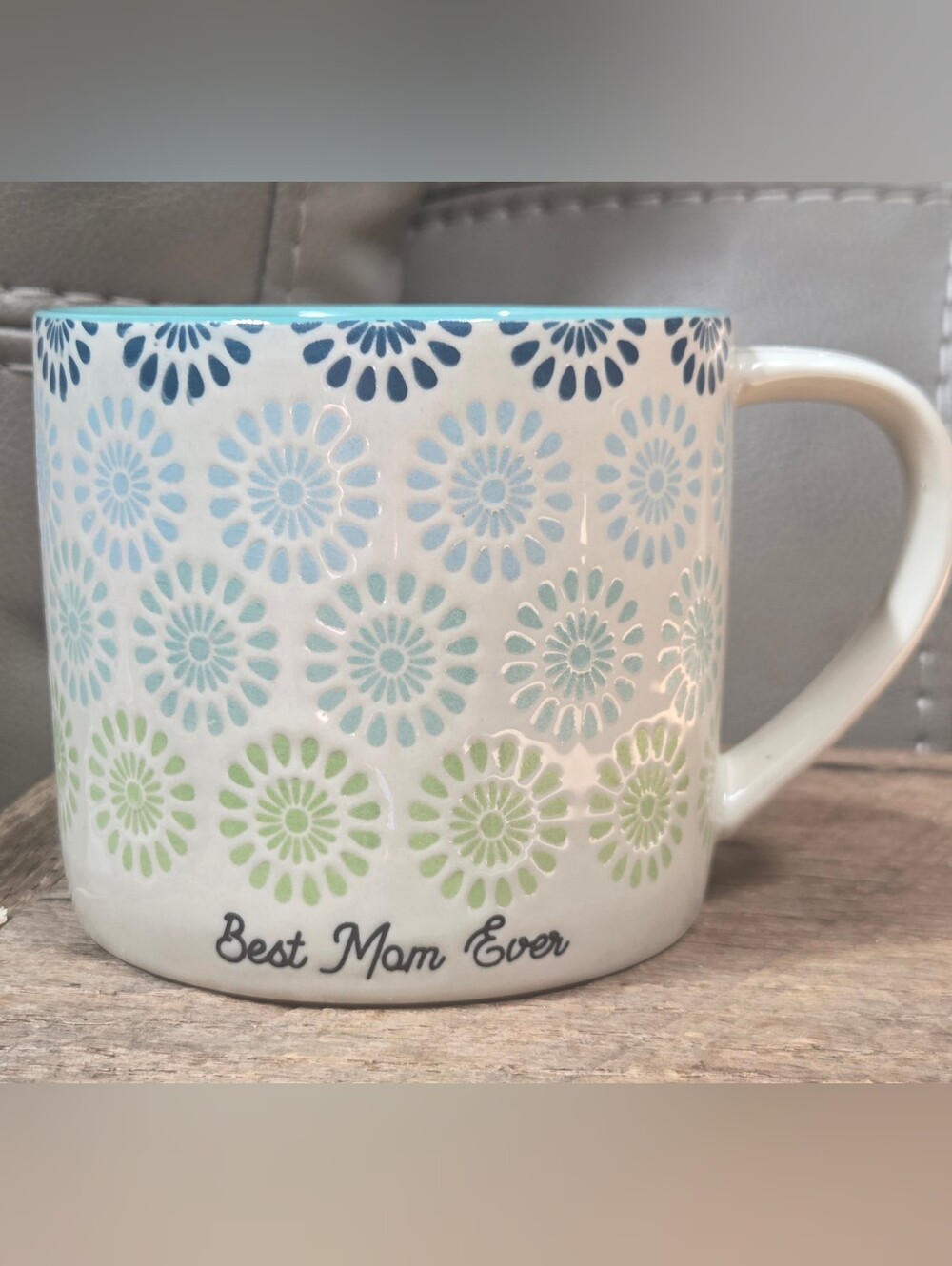 Tag 'Best Mom Ever' White Ceramic Mug with Blue and Green Medallions